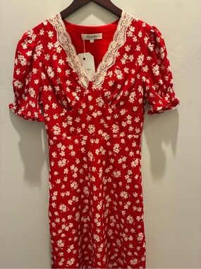 Simple Retro Red/White Floral Lace-Trim V-Neck Fit & Flare Puff Sleeves Size S